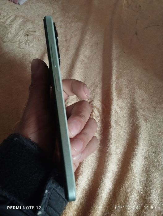 Redmi Note 12 s.