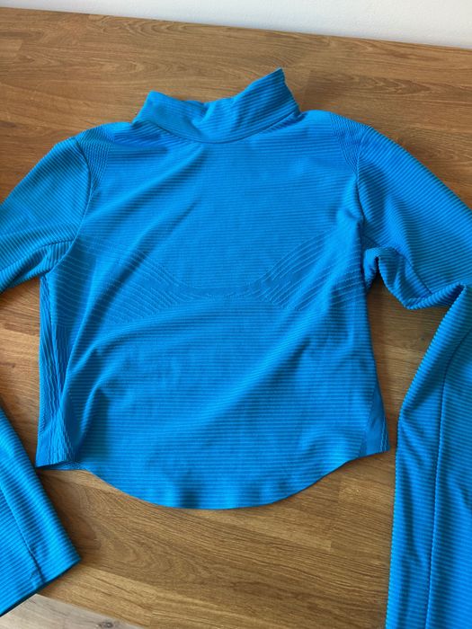 Top Nike albastru