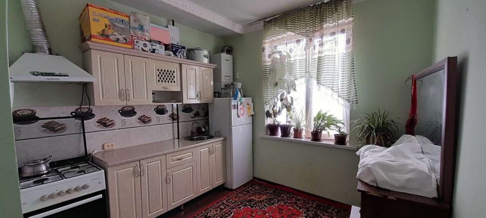 Сдается одна комната в двух комнотной квартиры желательно 1 либо 2 чел