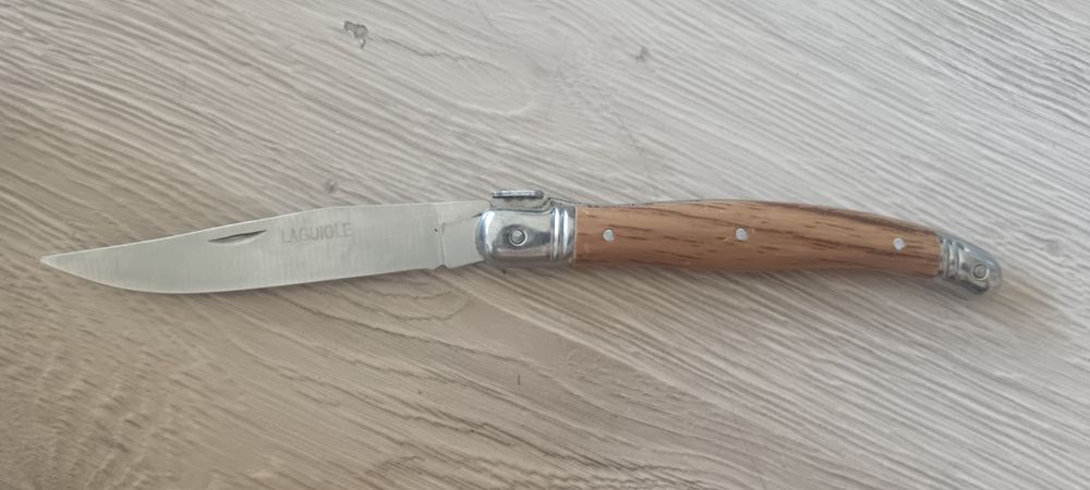 Ножове deejo и laguiole