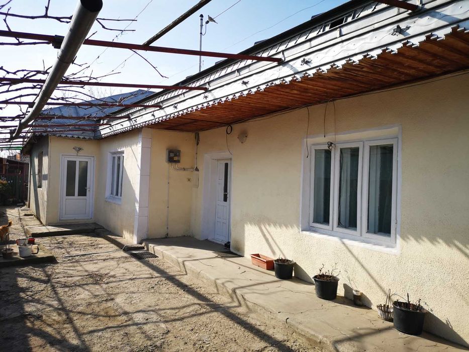 Casa de vanzare in Tecuci (Satu Nou)