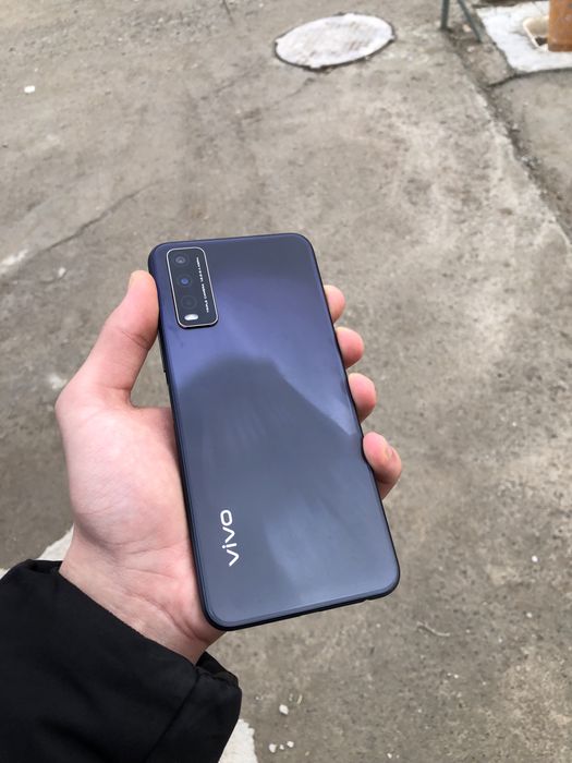 Vivo v20 4/64Gb Ideal Holatda  Aybi Yo’q Ishlab turgan telefon
