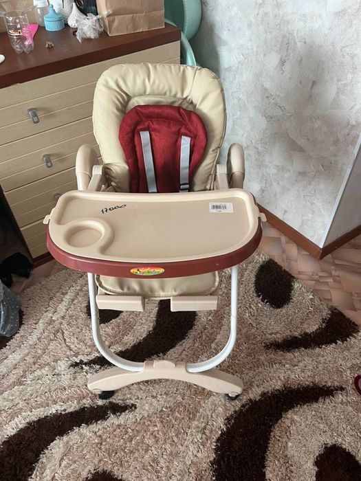 детский столик для кормление