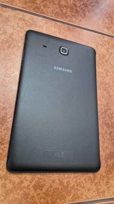 Vând Tableta Samsung Galaxy Tab E Android 7, 9.6 inch