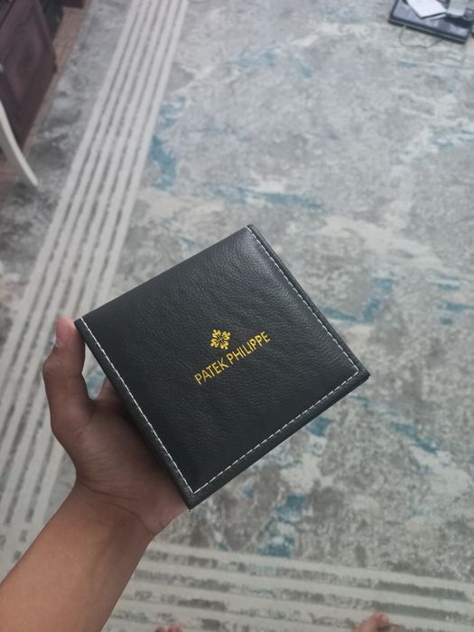 Продаю часы механичиские