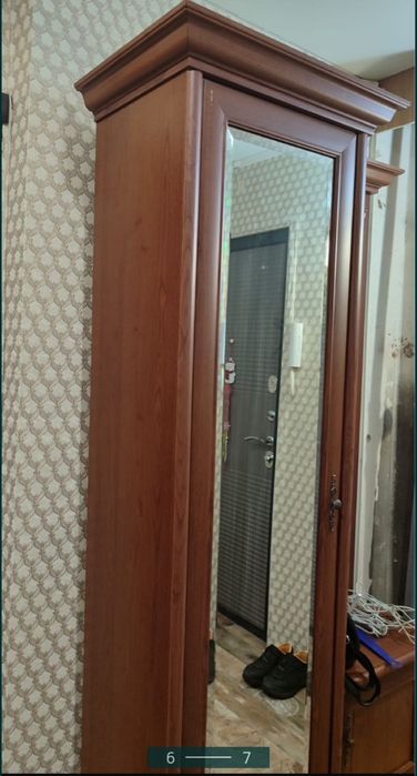 Продам шкаф для прихожей