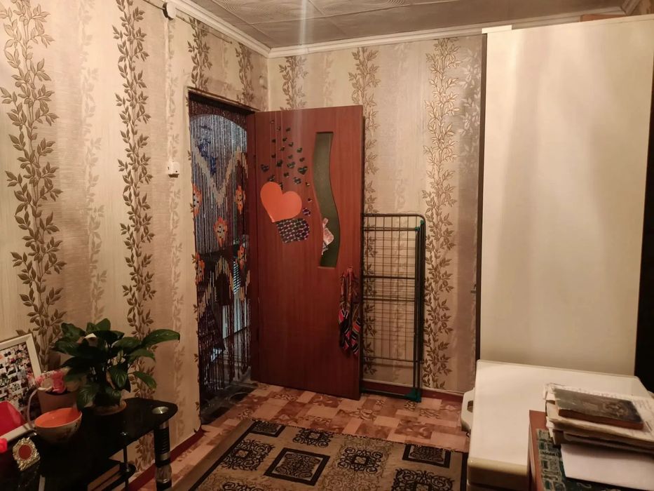 Продаётся 2-х комнатная квартира
