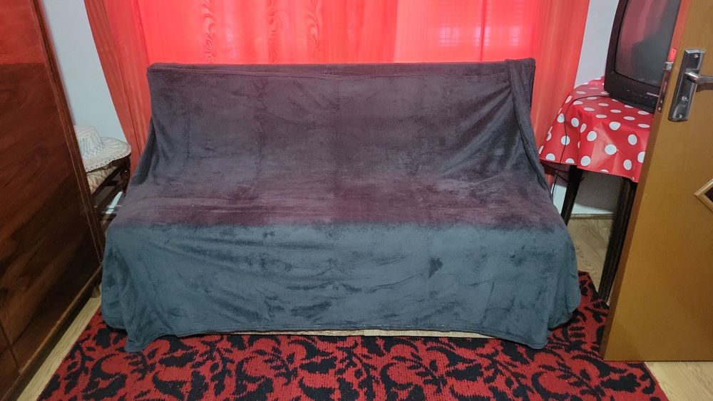 Băncuță tip canapea – stare bună

Vând băncuță tip canapea, ideală pen