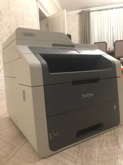 Продается МФУ лазерное Brother DCP-9020CDW