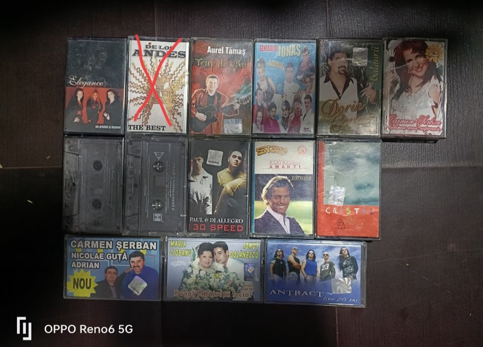 Lot casete audio diferite genuri