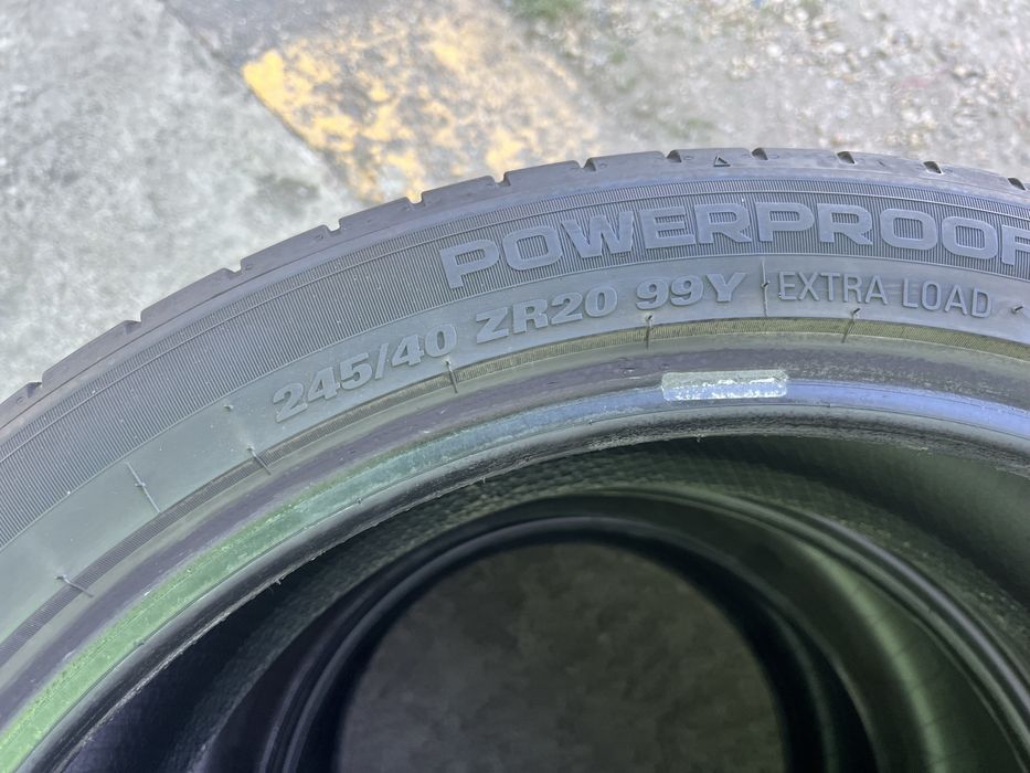 Set cauciucuri nokian vara  275/35/20si 245/40/20