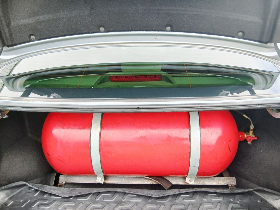 Шевролет лассети сотилади