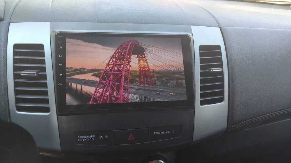 Navigatie Mitsubishi Outlander Citroen C Crosser Peugeot 4007 2005-2012 - Carplay si Android Auto Wireless, WIFI, Bluetooth, USB, Display QLED, GPS