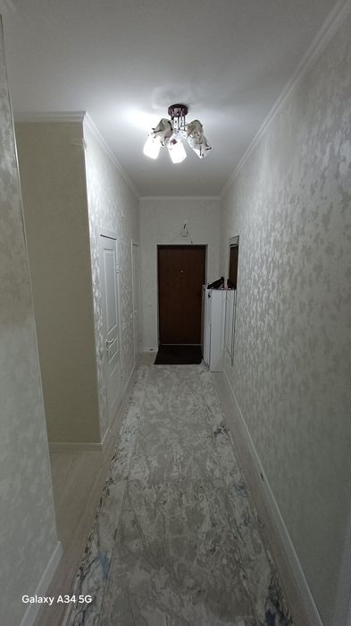 Продаётся 2-хкомн квартира