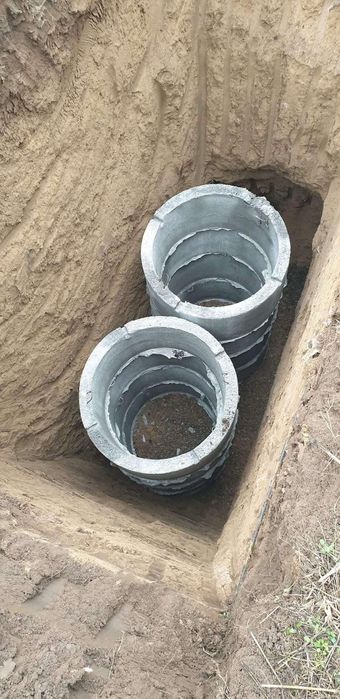 Услуги с малък багер