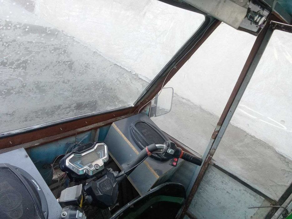 Elkturo muravey sotiladi