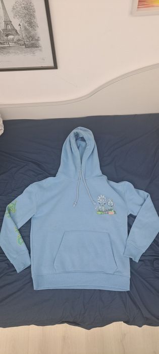 Hanorac cu Rick and Morty