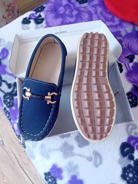 Vând mocasini nr 31