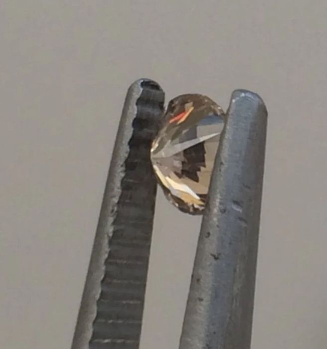 Diamant natural 0.45 ct Fancy Intense Brown VS1 cu certificat IGL