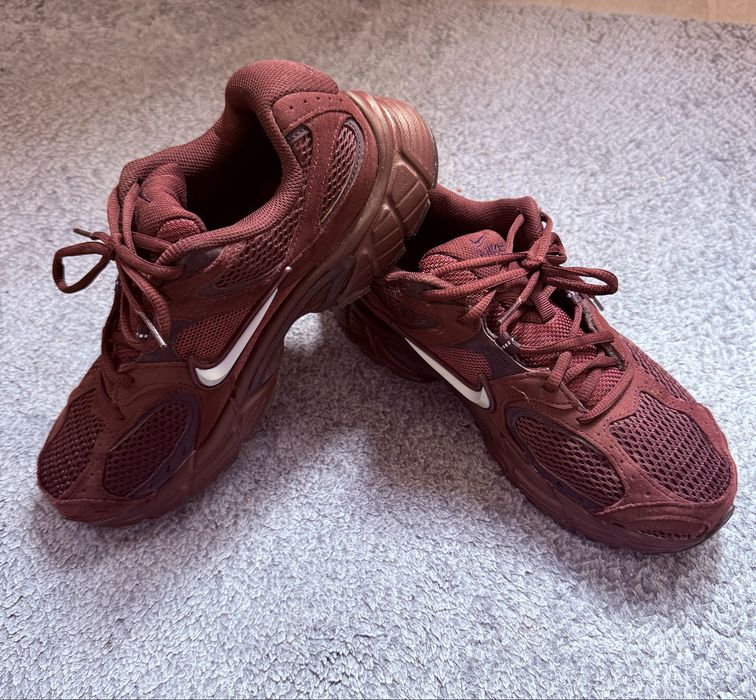 Маратонки Nike 41 номер