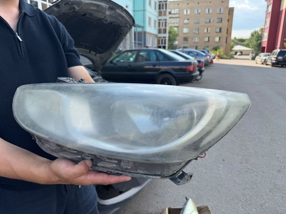 Фара на Hyundai accent 10000тыс