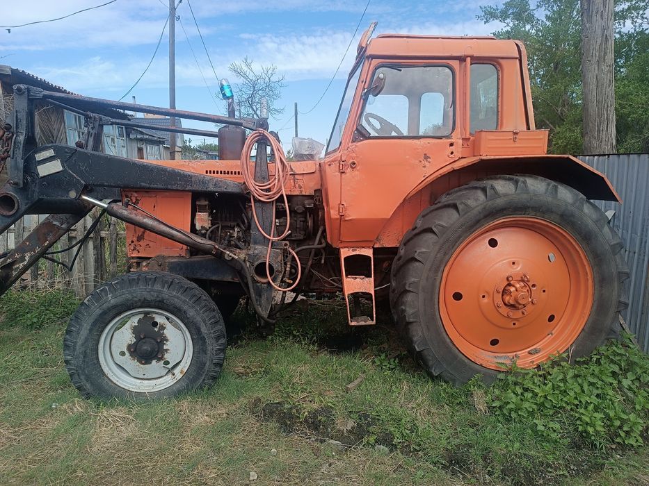 Мтз 80, с ковшом