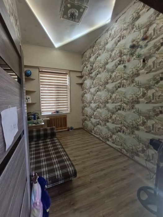 В продаже 4-х комнатная квартира массив Куйлюк 3