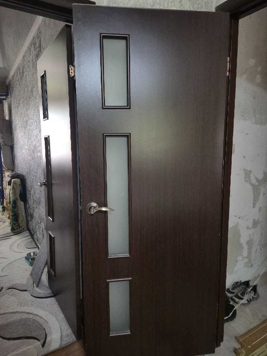 Продам межкомнатные двери