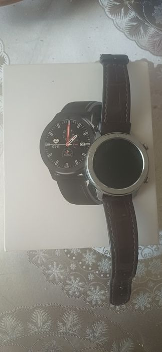 Продам смарт часы.