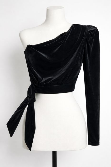 Rochie si bluza umar gol