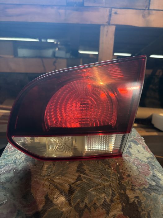 Stop dreapta golf 6 in stare foarte buna