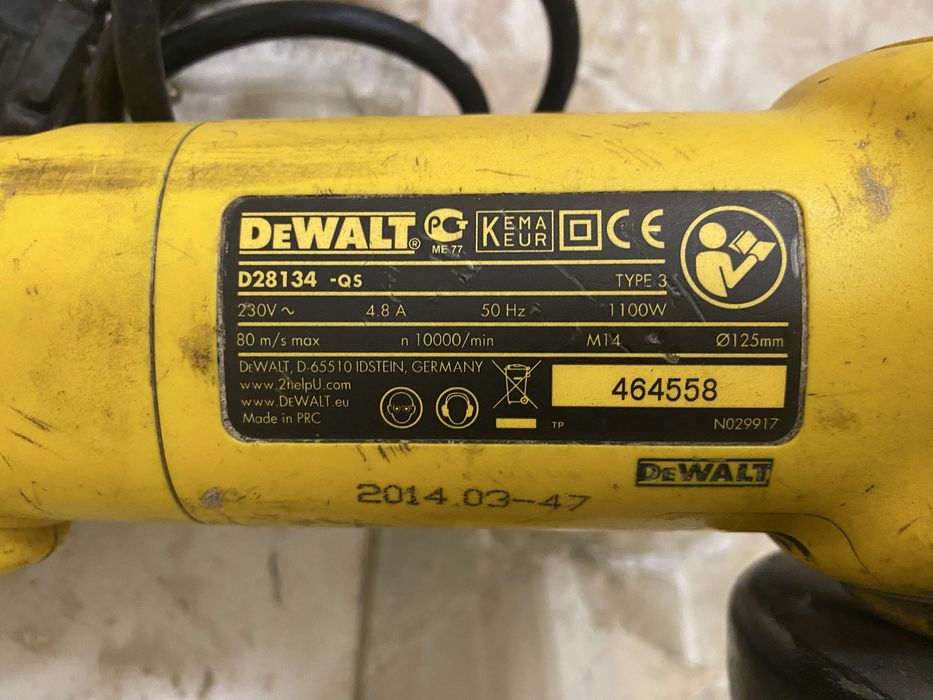 Ъглошлайф  DEWALT   1100W