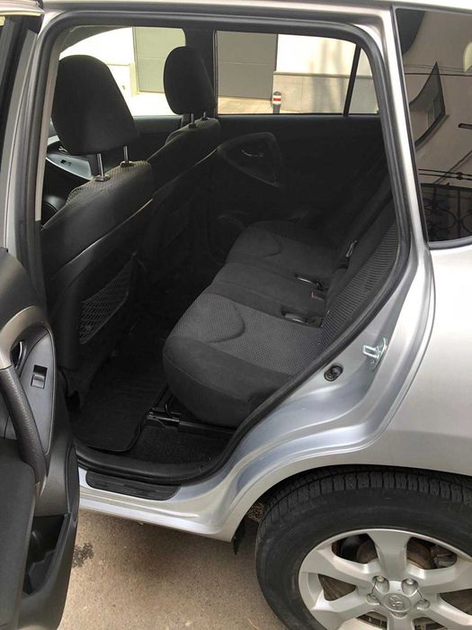 TOYOTA RAV4 2012 — imagine 5