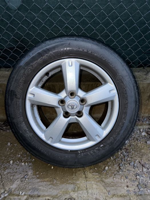Джанти за Toyota rav4 2006–2012 г 2013–2018 г. 225/65R17 4 броя