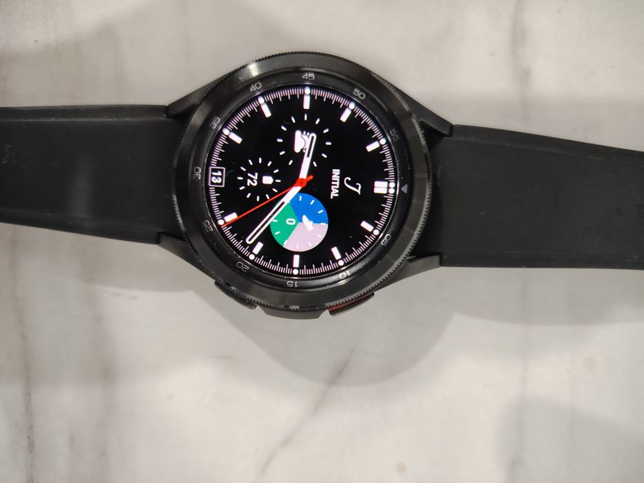 Часы Galaxy Watch4 Classic