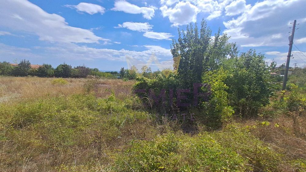 Продава се Парцел в Варна, Виница - 1500 кв.м за 279 €/кв.м - Снимка #4