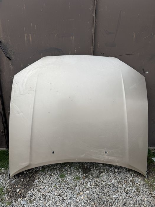 капот от тойота 20/25