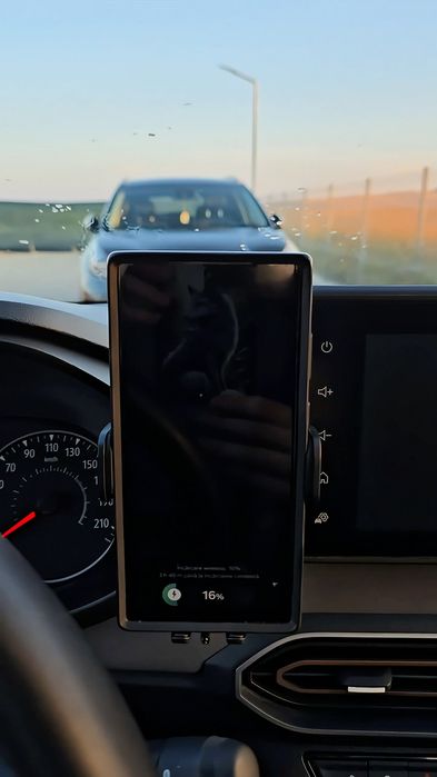 Adaptor suport telefon Dacia Model 3 (Sandero, Stepway, Logan, Jogger)