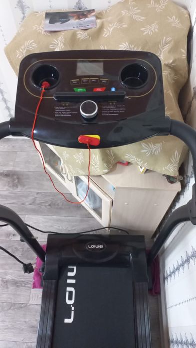 Продам беговую дорожку