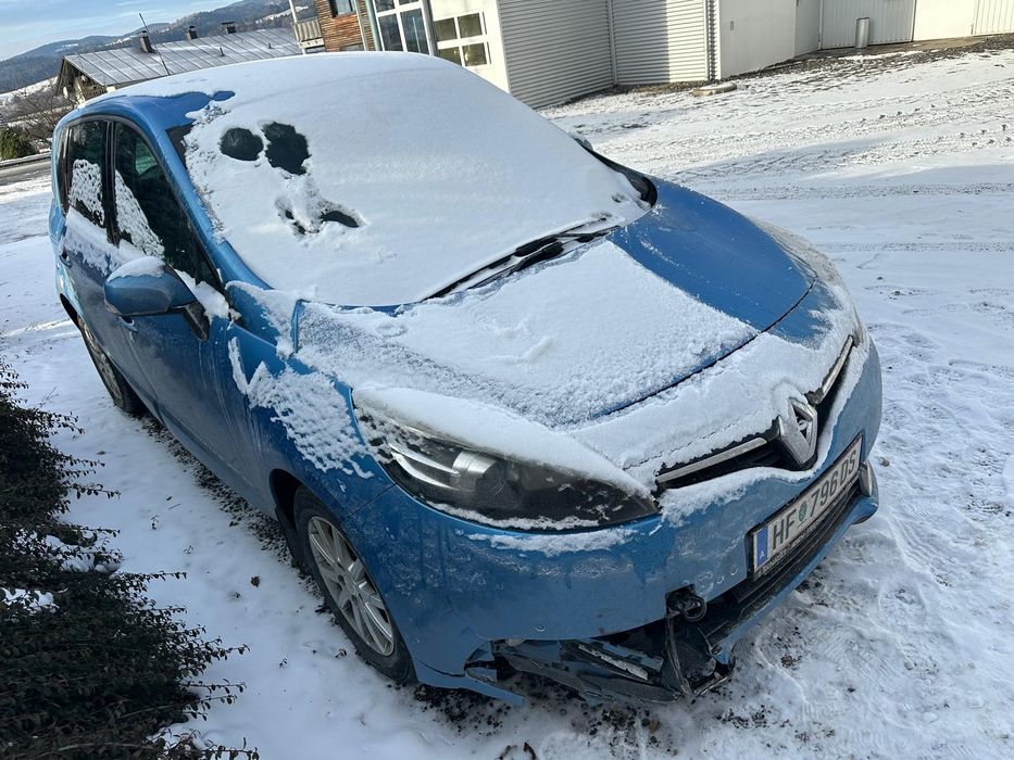 Renault Scenik 1.5 dci 110k. На части