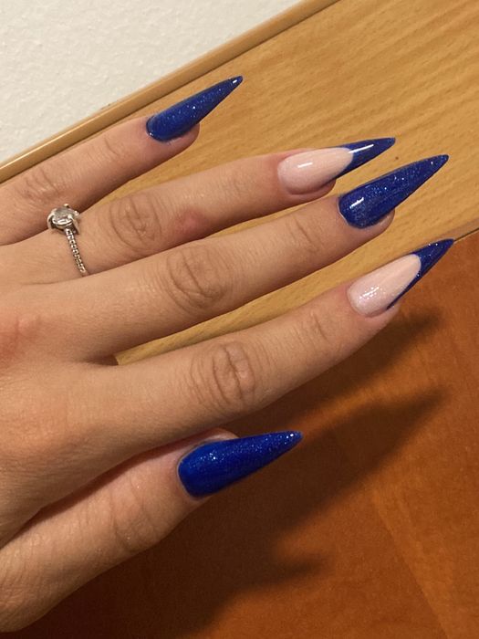 Unghii cu gel 150 de lei