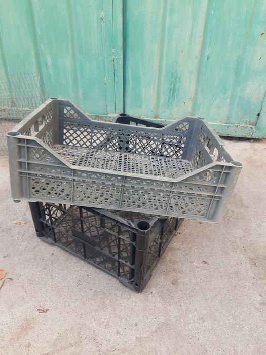 Яшик пластмассовый