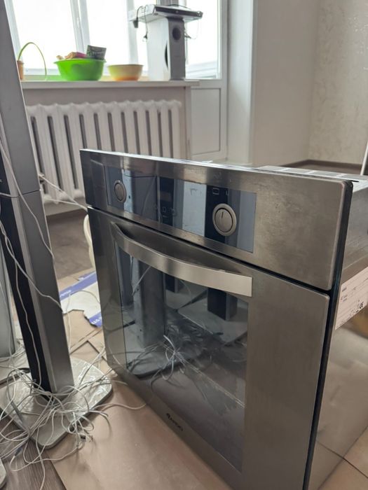Продам духовой шкаф Ardo