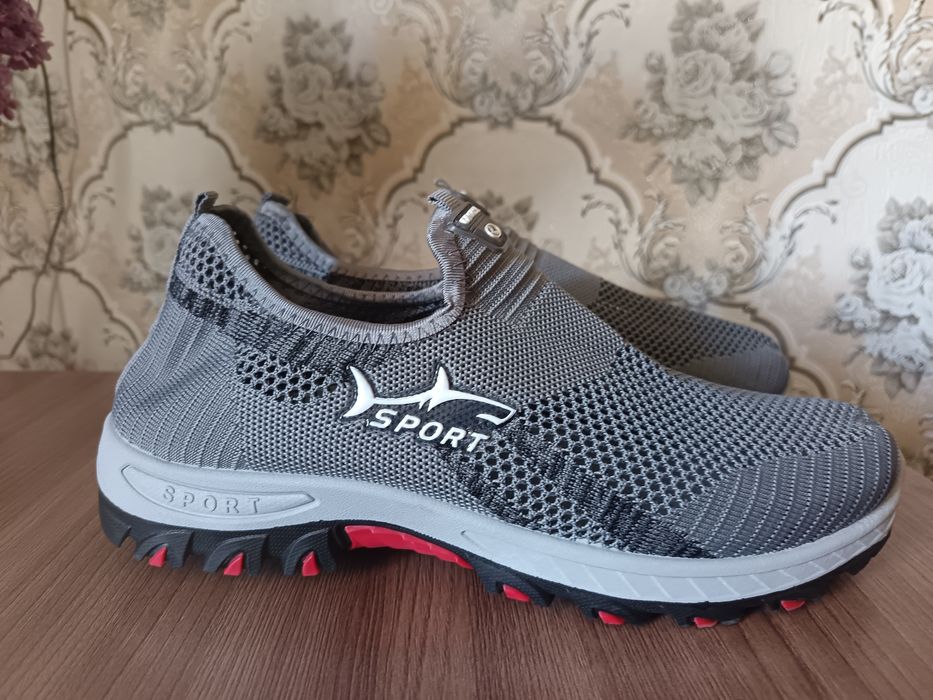 Летние  мужские кроссовки