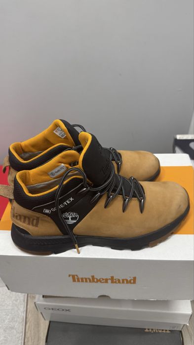 Продам ботинки timberland 42 р-р