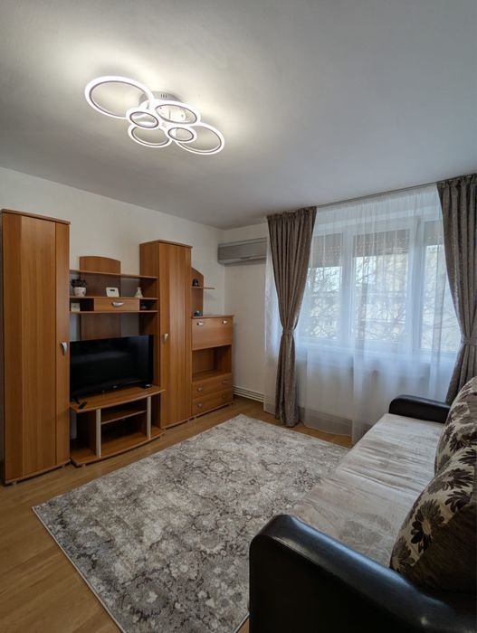 Apartament de inchiriat