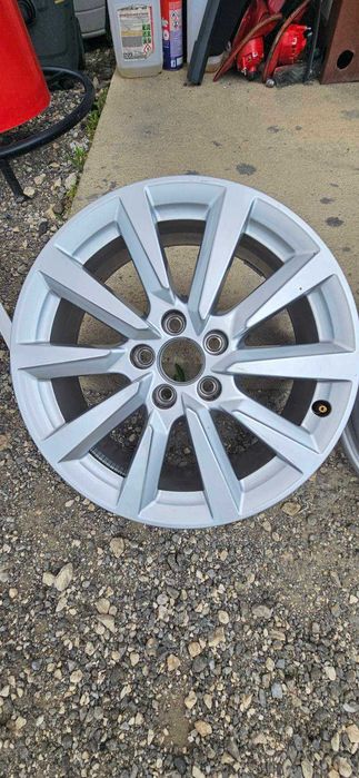 Комплект джанти за Audi 16" 6.5J ET 40 като нови