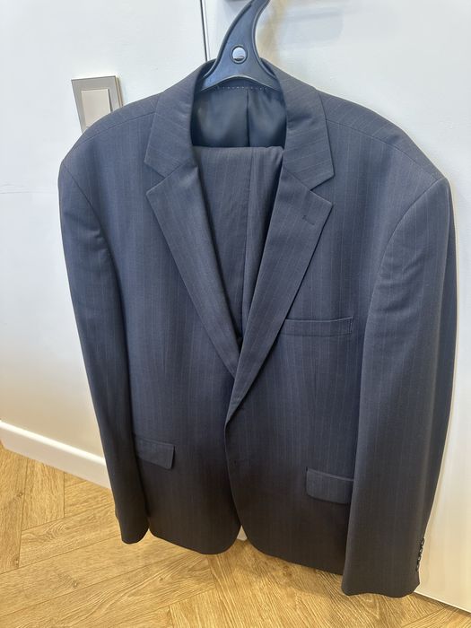 Костюм серая с полосками