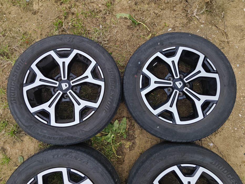 4x Jante Originale din Aluminiu de Dacia Duster pe 17" Negre