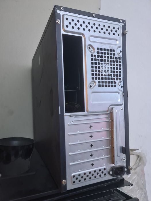 Продам корпус для ПК